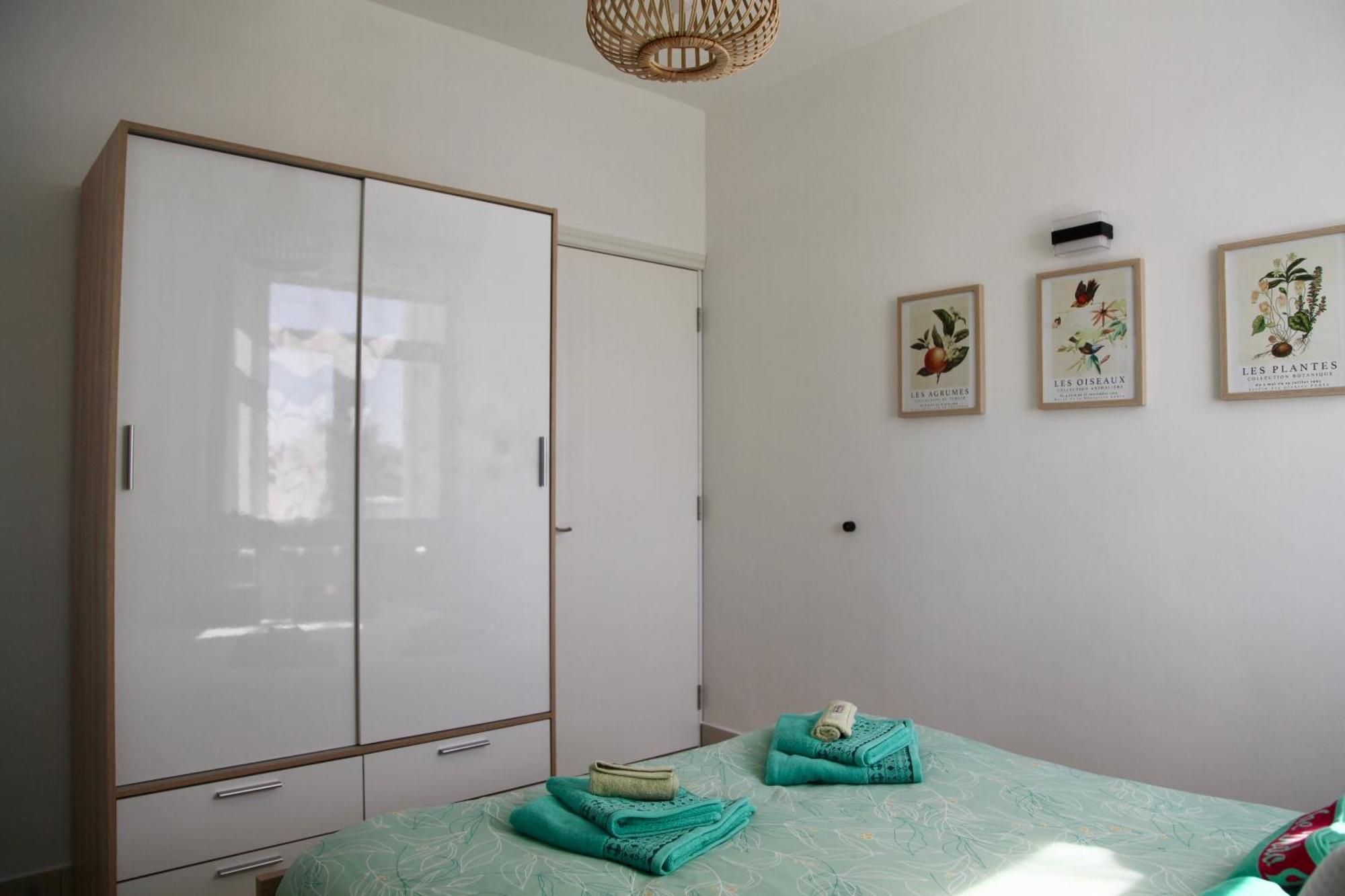 Apartment Luxueux 3 *